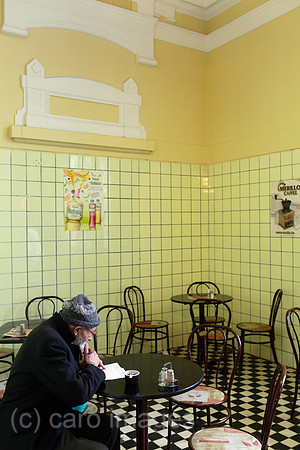 00P101018D595CARO.JPG