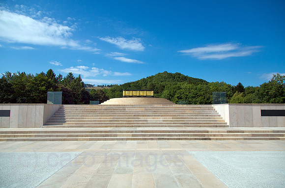 00A130906D030CAROE.JPG