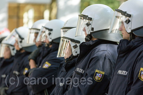 00A130904D077CAROE.JPG