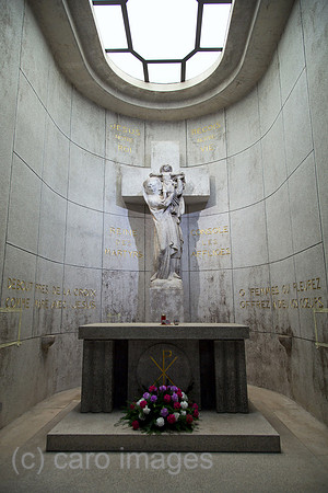 00A130906D353CAROE.JPG