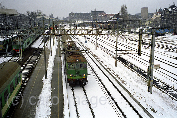 00A180213ACAROE.JPG