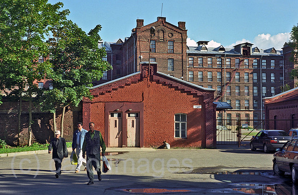 00A175407ACAROE.JPG
