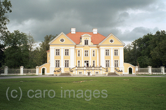 00A175908CAROE.JPG