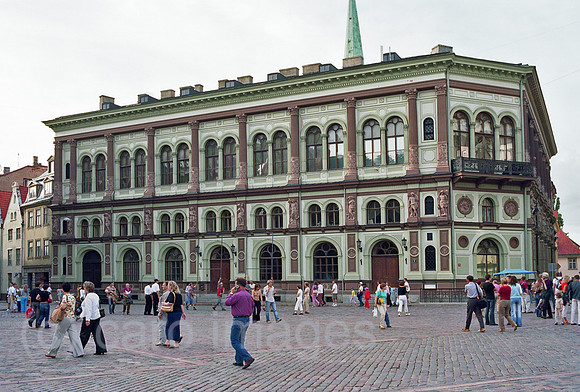00A173326ACAROE.JPG