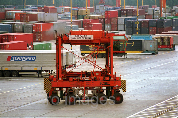 00A131612ACAROE.JPG