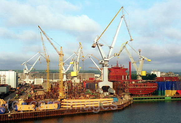 00A131715CAROE.JPG