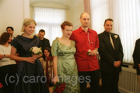 00A111120ACARO.JPG