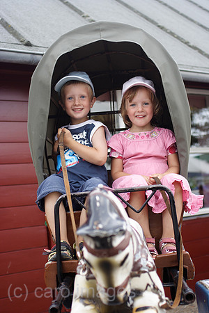 00P060801D042CAROE.JPG