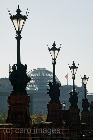 00P060925D001CARO.JPG