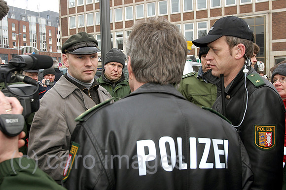0KH050129D015CARO.JPG
