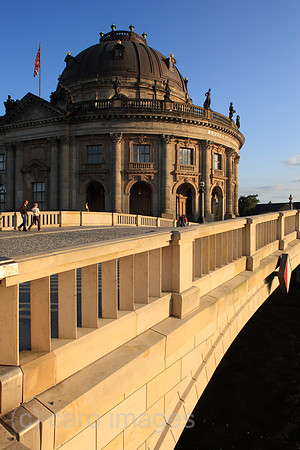 00P080908D039CARO.JPG
