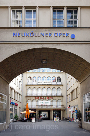 00P080903D006CARO.JPG