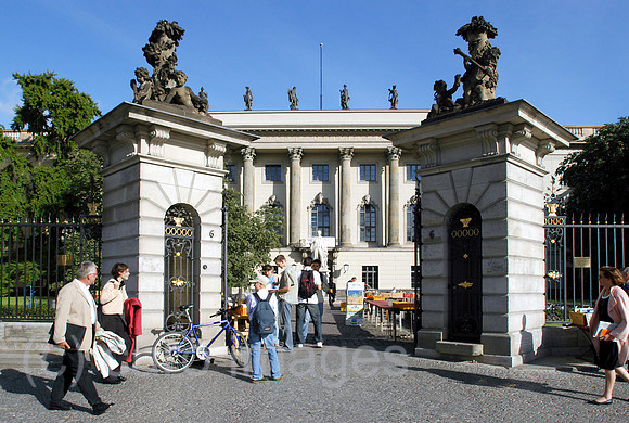 Y040915D003CARO.JPG