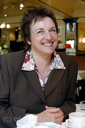 Y040727D002CARO.JPG