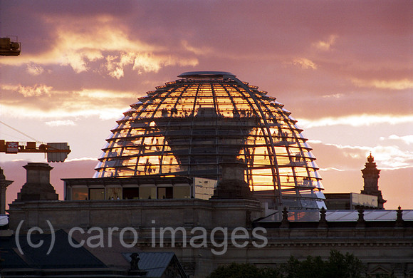 00M061629CARO.JPG