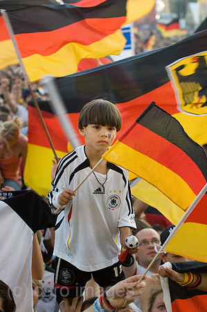 00M060704D016CARO.JPG
