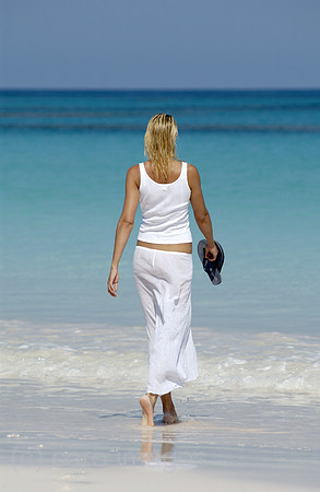00M040222D117CARO.JPG