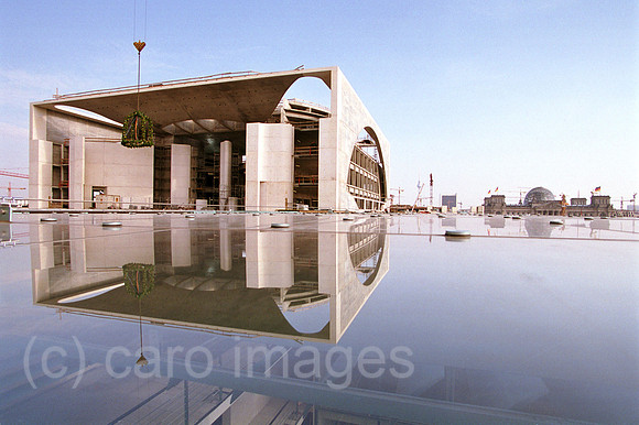 00M063406CARO.JPG