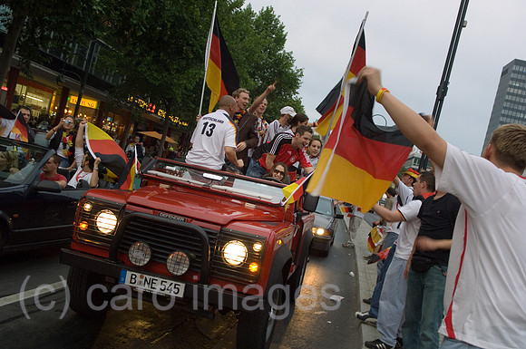 00M060630D149CARO.JPG