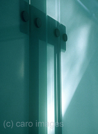 0SH041214D003CARO.JPG