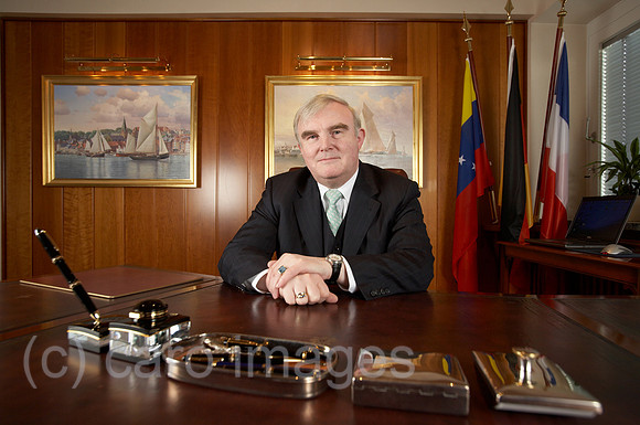 0KH061120D005CARO.JPG