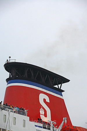 0KH070424D032CARO.JPG