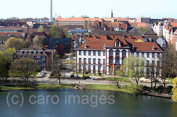 0KH070413D001CARO.JPG
