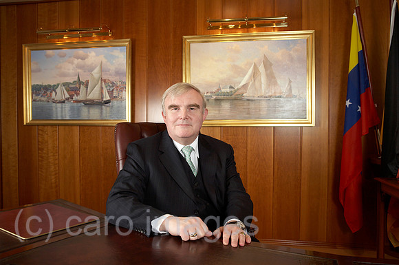 0KH061120D008CARO.JPG