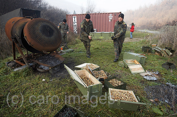 0KH061126D001CARO.JPG