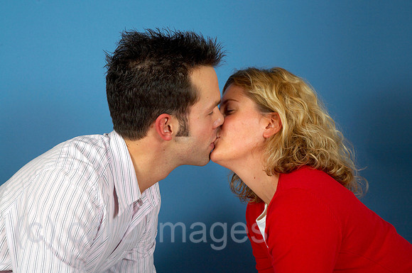 0KH061205D003CARO.JPG