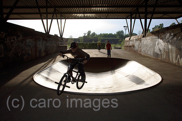 00X070901D015CARO.JPG