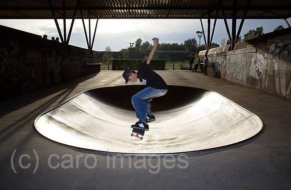 00X070901D011CARO.JPG