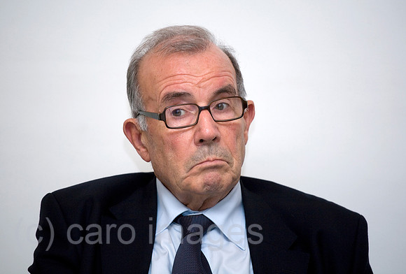 00X071008D013CARO.JPG