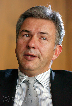 0MW051109D004CARO.JPG