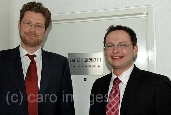 0MW060131D003CARO.JPG