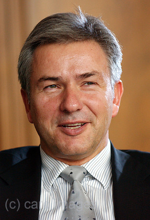 0MW051109D014CARO.JPG