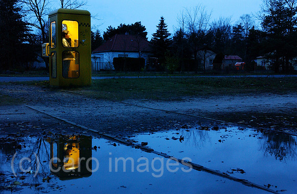 0MW041118D005CARO.JPG