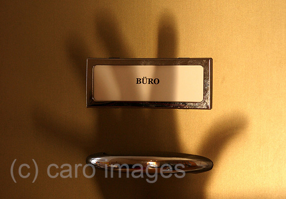 0MW050207D001CARO.JPG