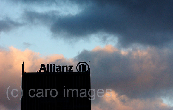 0MW041105D003CARO.JPG
