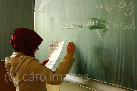 0MW040528D007CARO.JPG