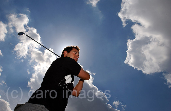 0MW040702D005CARO.JPG