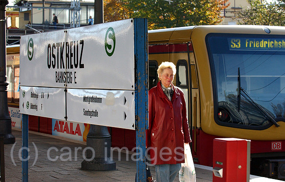0MW041022D001CARO.JPG