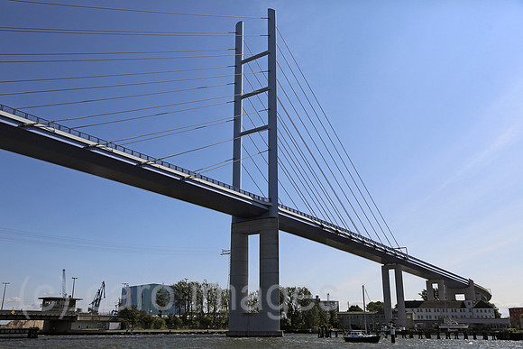 00S130711D830CAROE.JPG