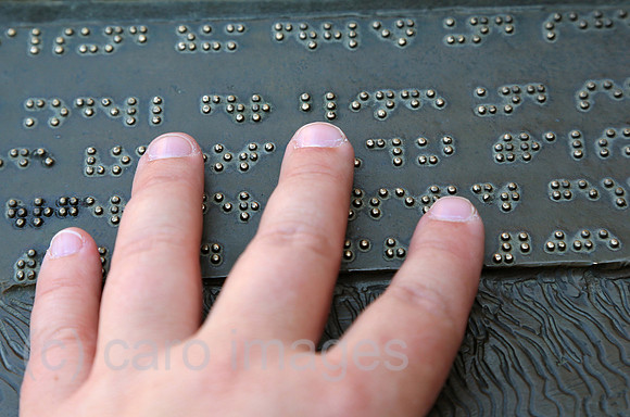 00S130711D818CAROE.JPG