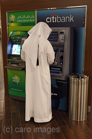 00S120401D003CAROE.JPG
