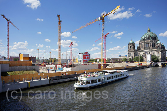 00P130825D012CAROE.JPG