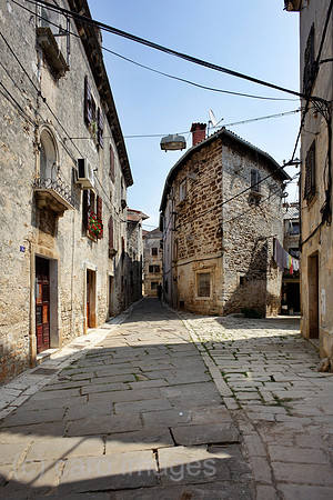 00P130712D179CAROE.JPG