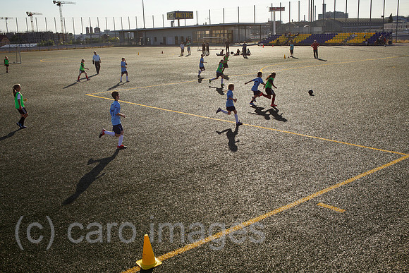 00P130816D166CAROE.JPG