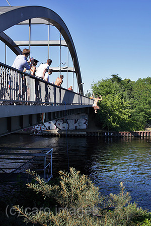 00P130721D071CAROE.JPG