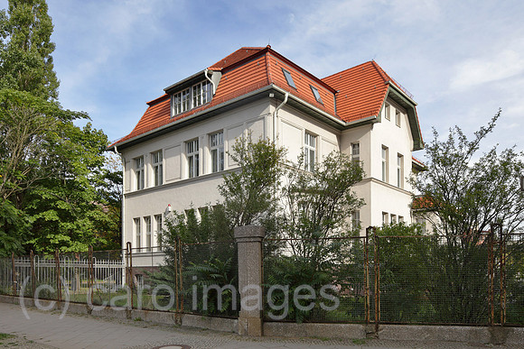 00P130917D071CAROE.JPG